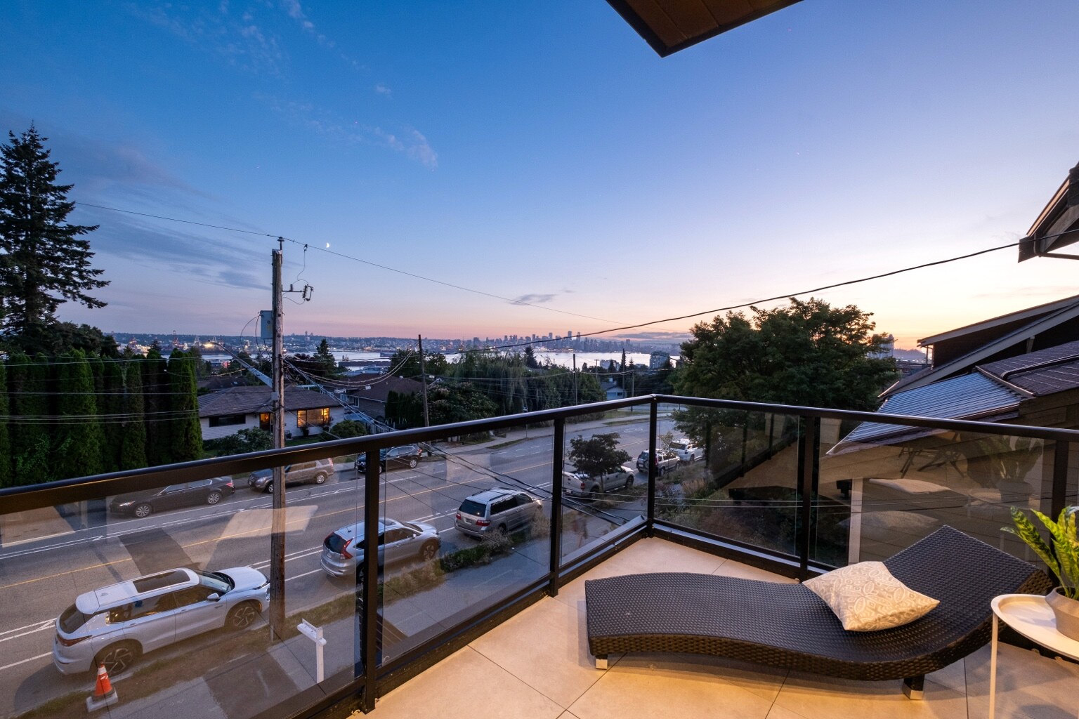 North Vancouver outlook toward the city skyline